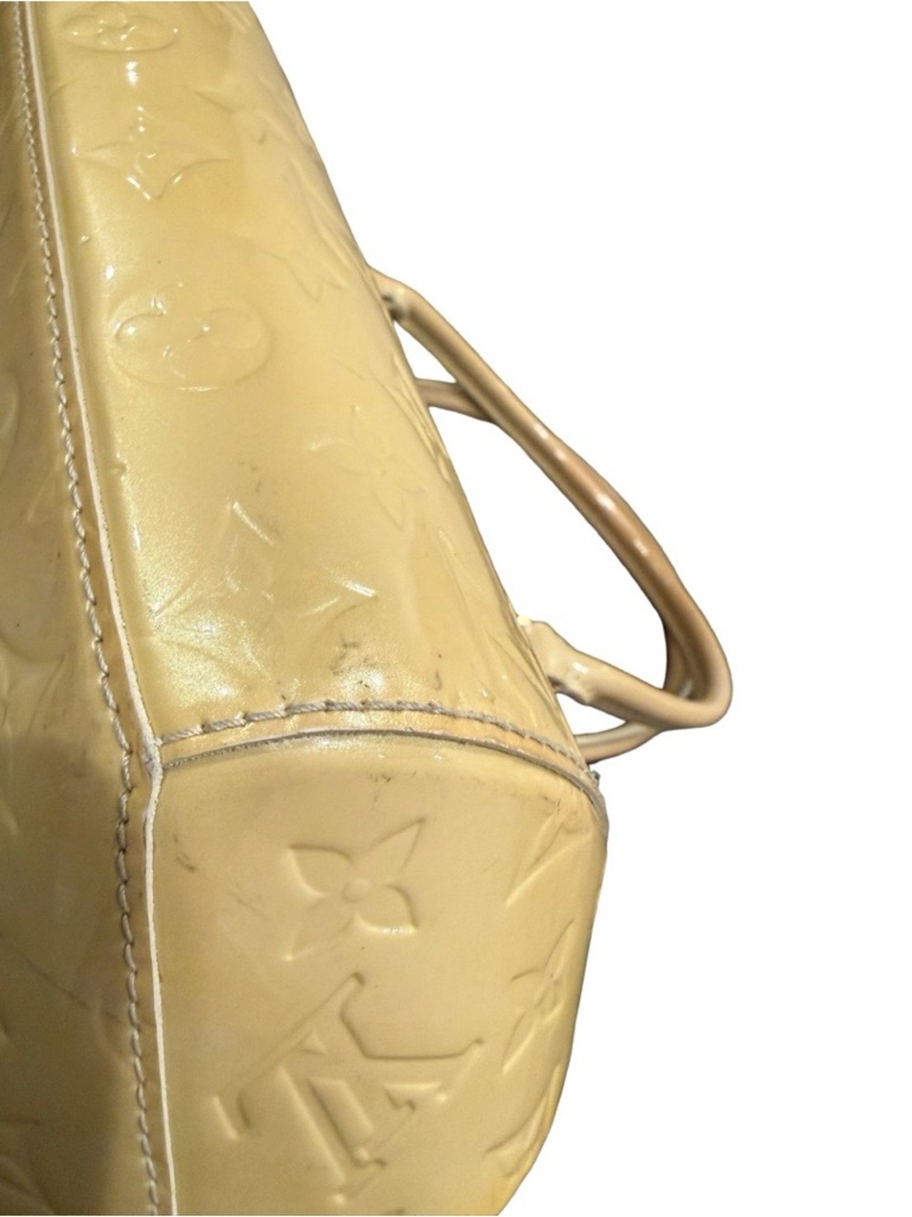 Louis Vuitton Cream Monogram Vernis Alma Handbag - Picture 14 of 15